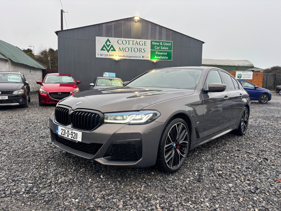 2023 BMW 5 Series - image 12