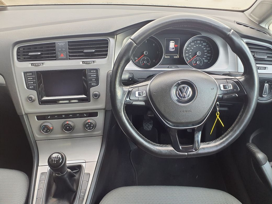 2015 Volkswagen Golf 1.6 TDI Match €8,950