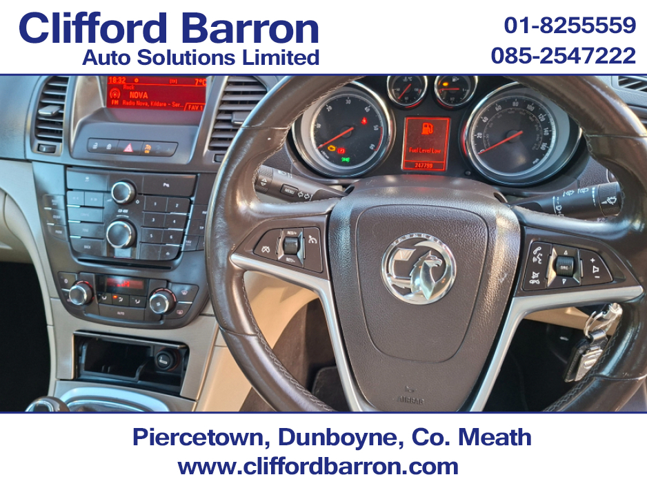 2010 Opel Insignia - image 18