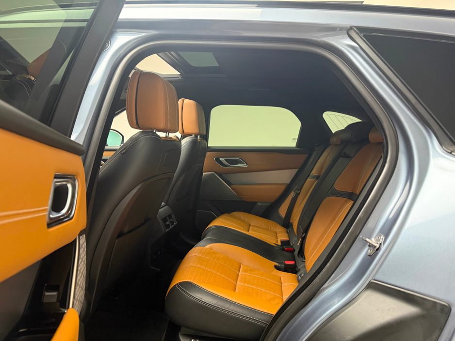 2022 Land Rover Range Rover Velar R-DYNAMIC HSE *PAN ROOF* €51,990