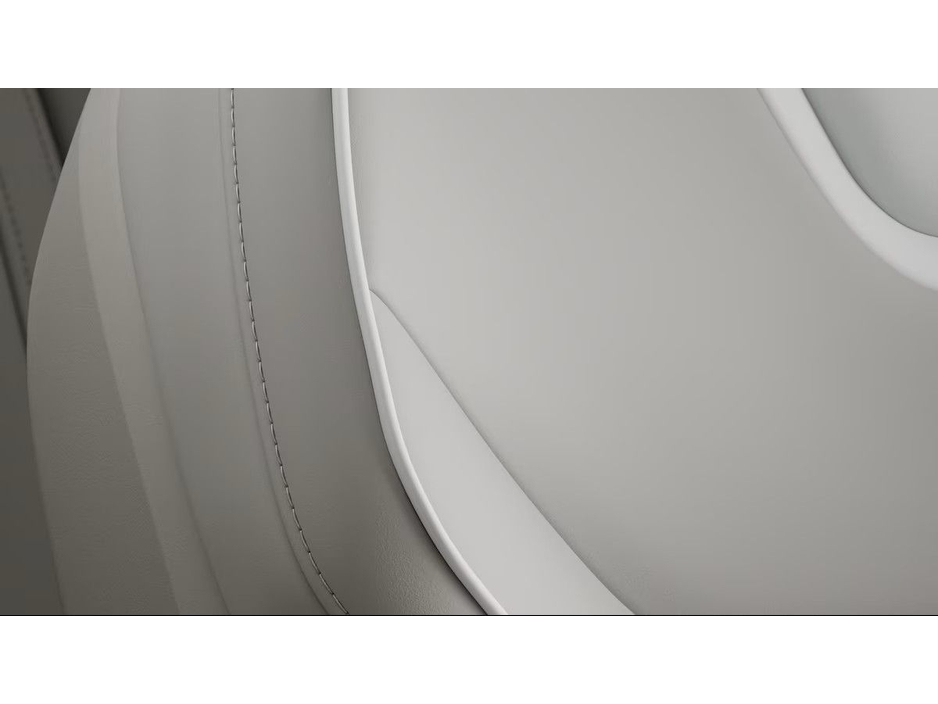 2026 Volvo ES90 - image 19