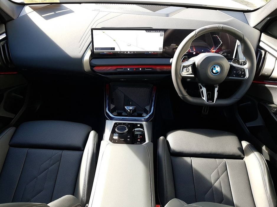 2026 BMW X3 - image 4