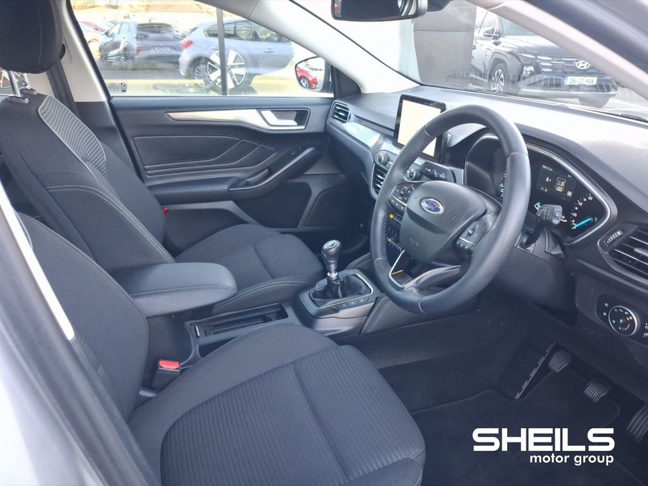 2022 Ford Focus - image 11