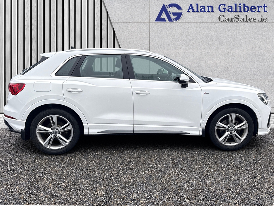 2020 Audi Q3 35 2.0 TDI S-LINE Diesel €36,995