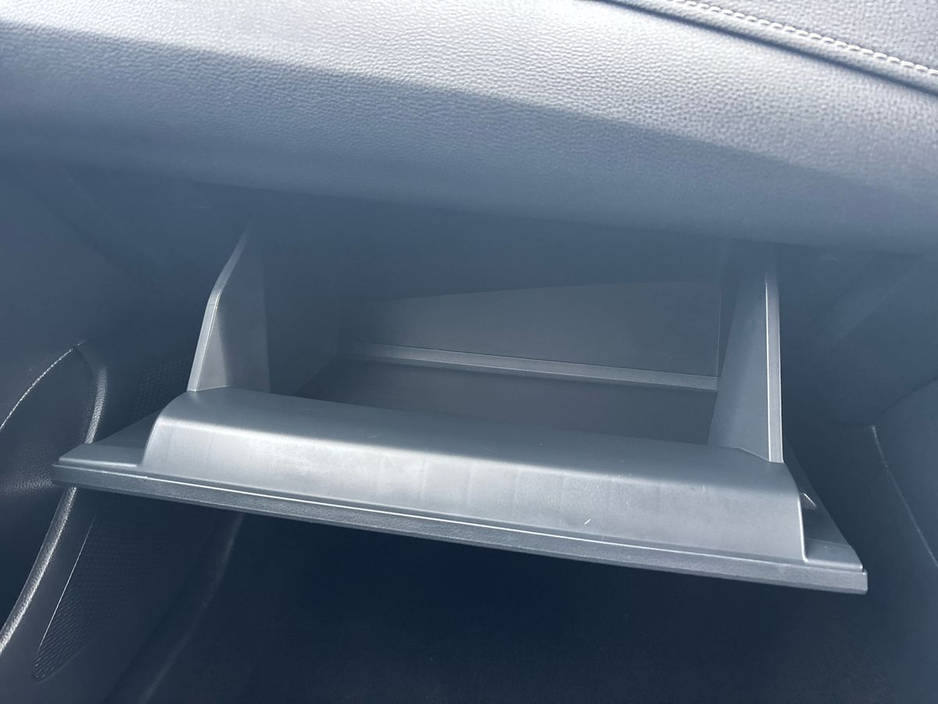 2023 Toyota Corolla - image 21