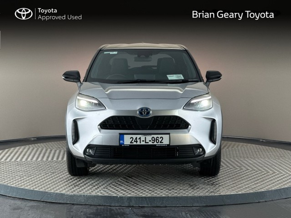 2024 Toyota Yaris Cross LunaSport Hybrid €30,950