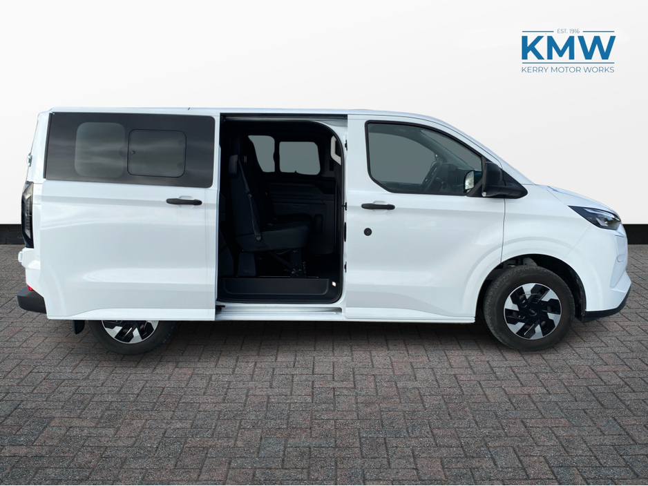 2026 Ford Transit Custom DOUBLE CAB PHEV AUTO FWD