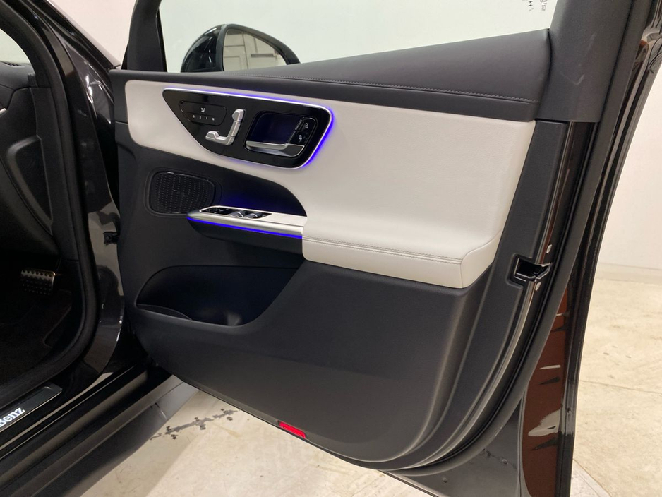 2026 Mercedes-Benz GLC Class - image 19