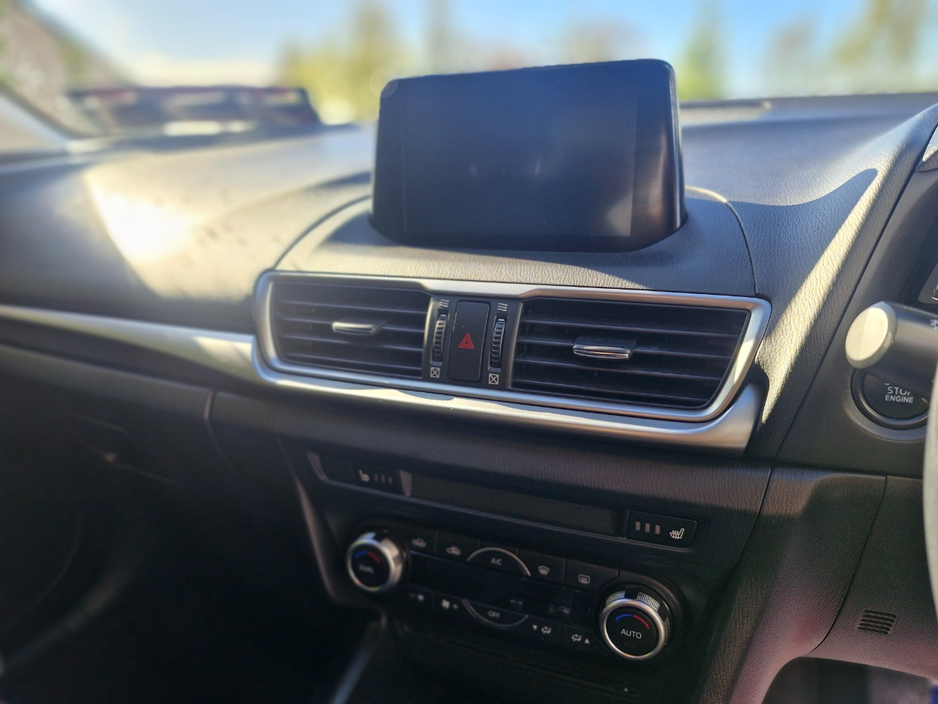 2018 Mazda Mazda3 - image 23