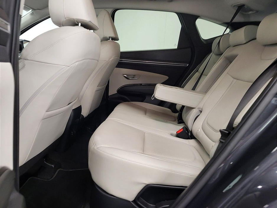 2023 Hyundai Tucson - image 9