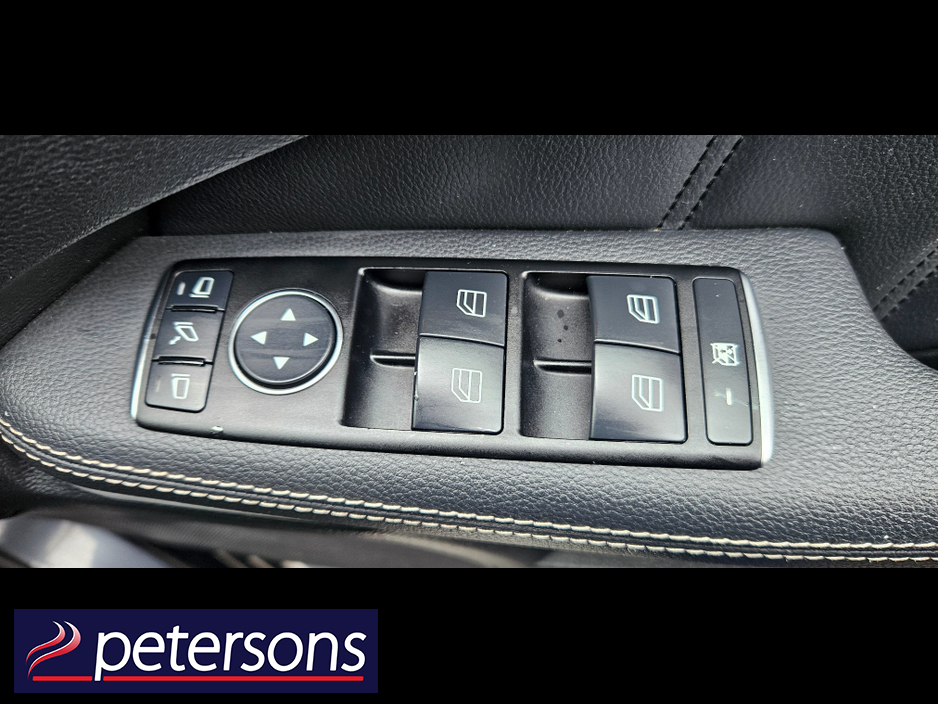 2012 Mercedes-Benz E Class - image 37