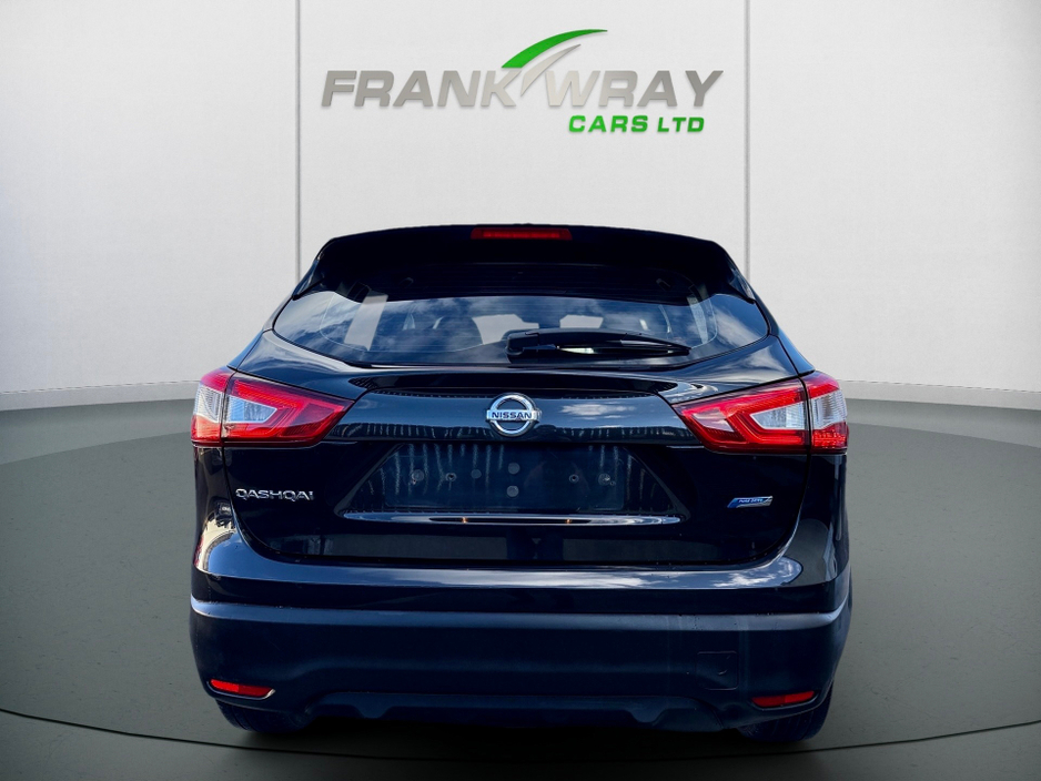 2016 Nissan Qashqai - image 6