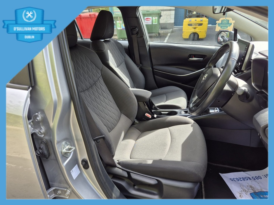 2022 Toyota Corolla - image 12