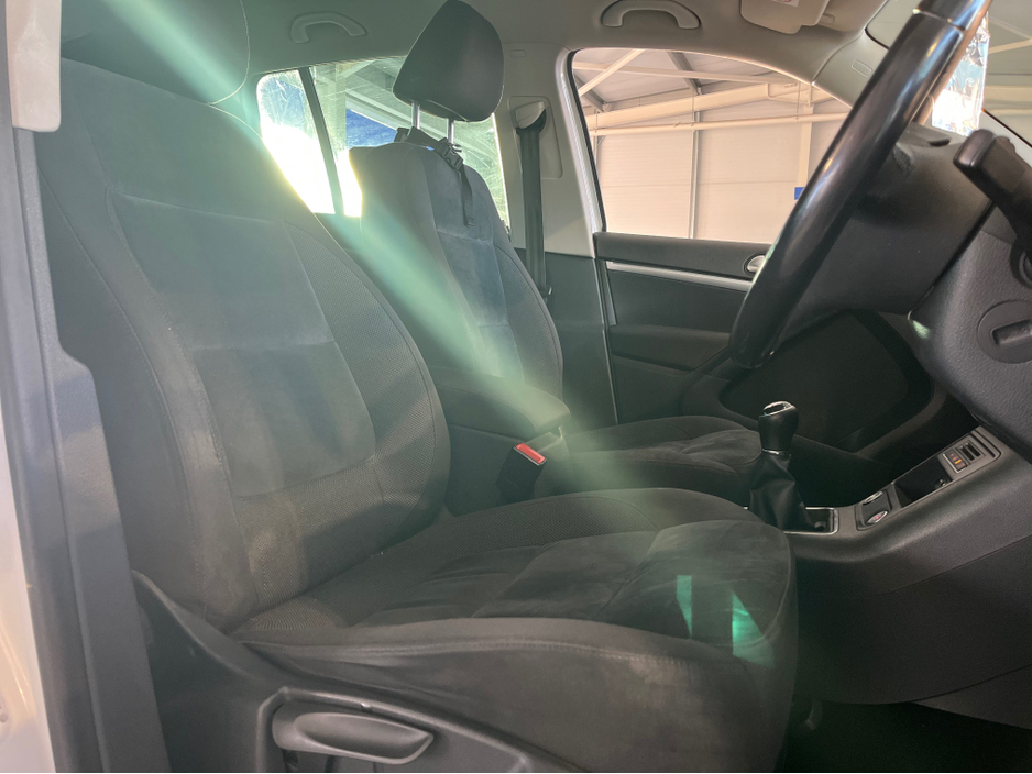 2016 Volkswagen Tiguan MATCH EDITION TDI BLUEMOTION €12,950