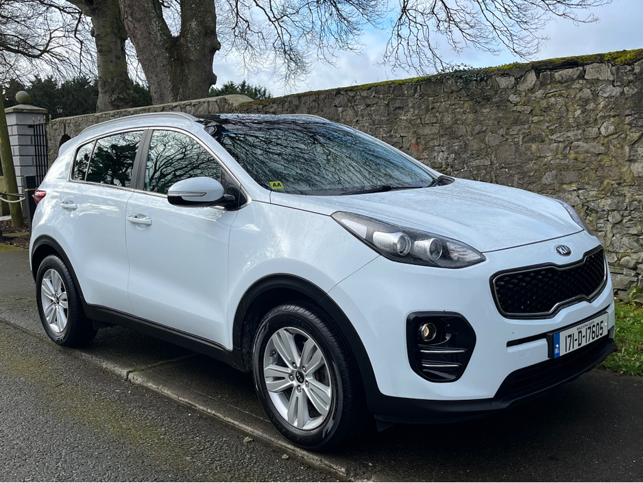 2017 Kia Sportage - image 2