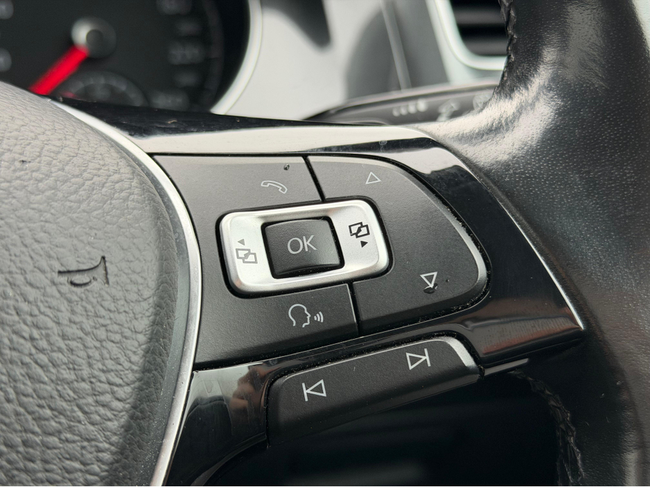 2017 Volkswagen Golf (172) 1.2 TSI COMFORTLINE AUTO €19,950