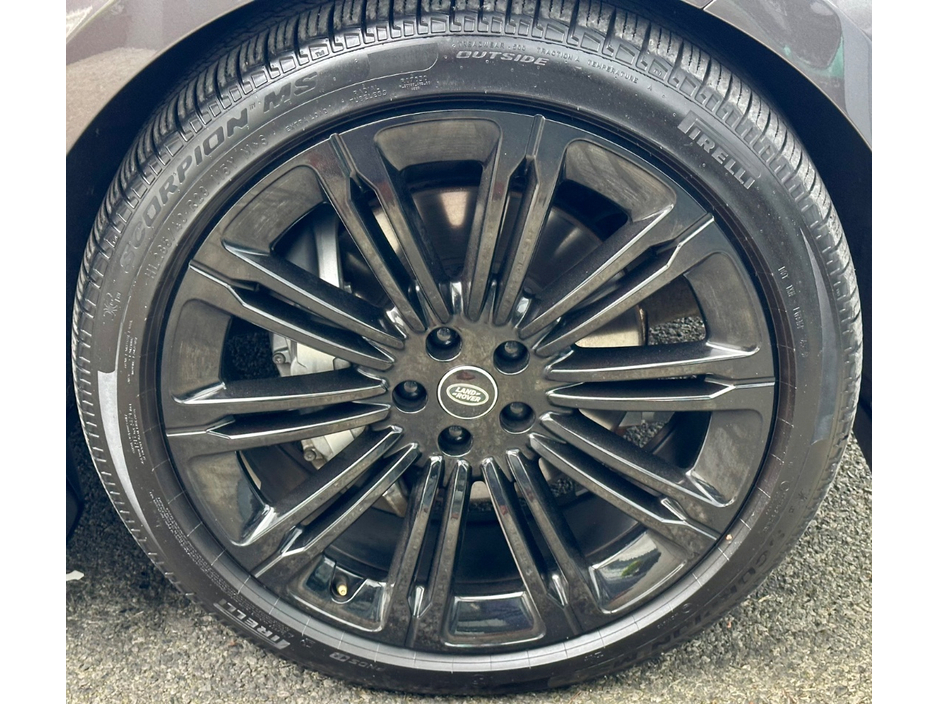 2024 Land Rover Range Rover - image 19