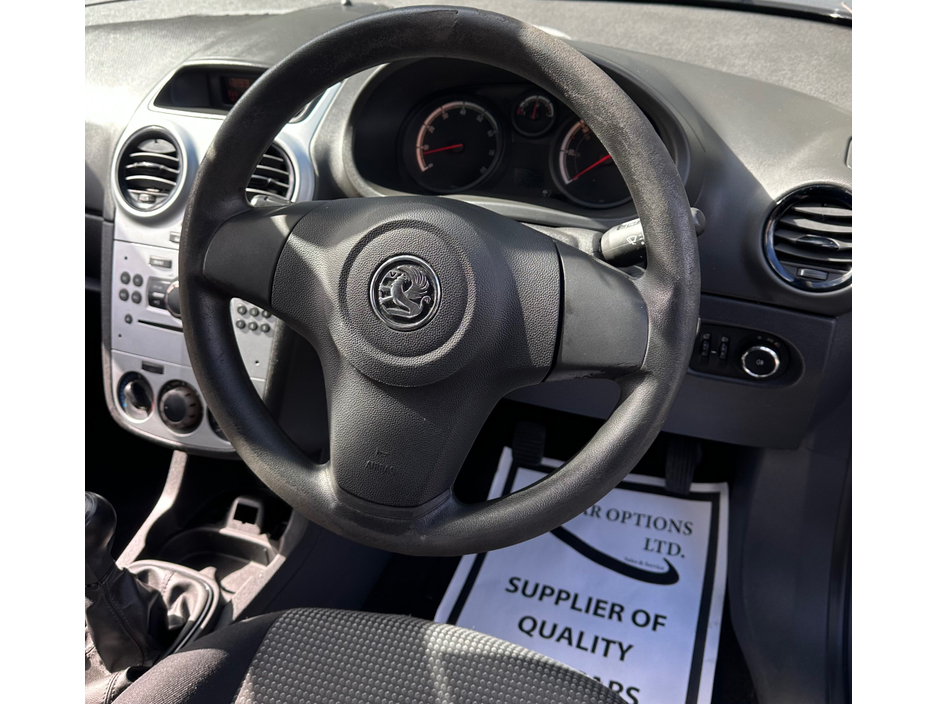 2011 Opel Corsa - image 7