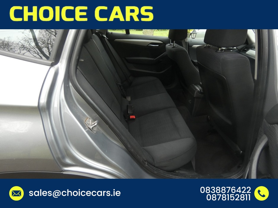 2010 BMW X1 - image 6