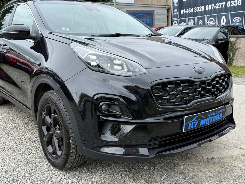 2022 Kia Sportage - image 10
