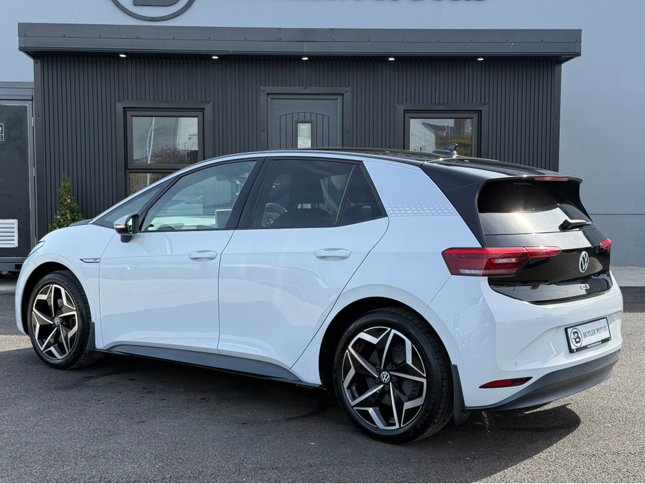 2020 Volkswagen ID.3 - image 23