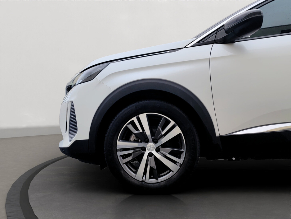 2025 Peugeot 5008 - image 20