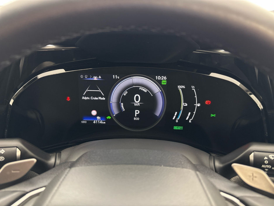 2025 Lexus NX 450 h+ - image 11