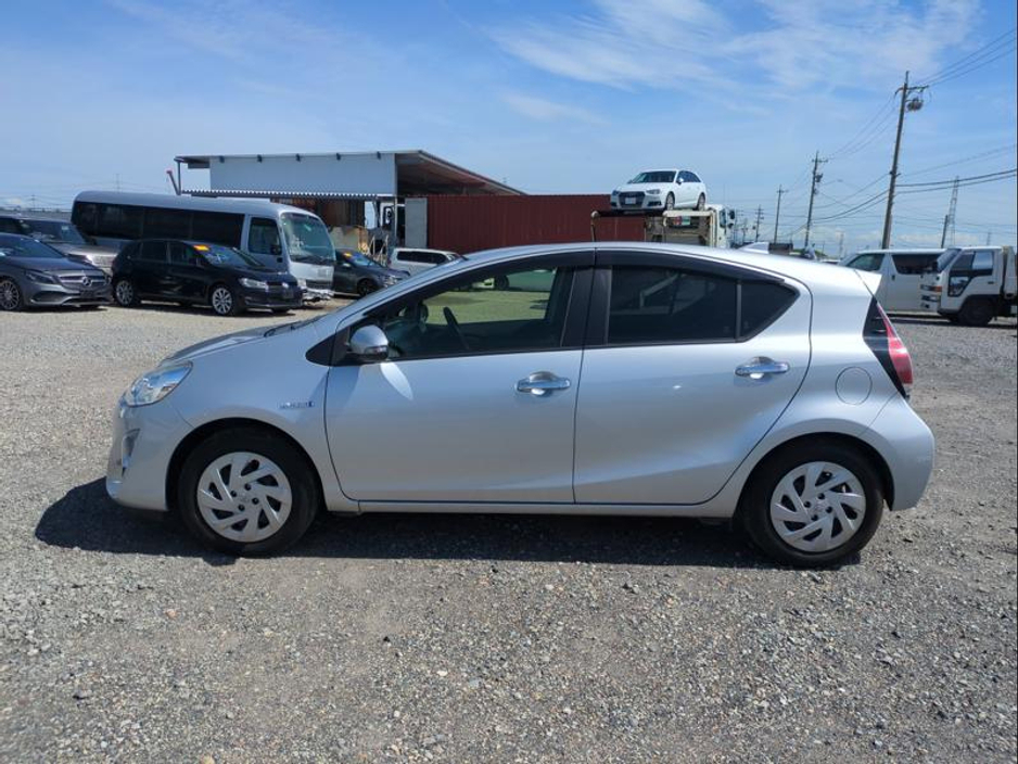 2016 Toyota Aqua 162 S Style €9,950