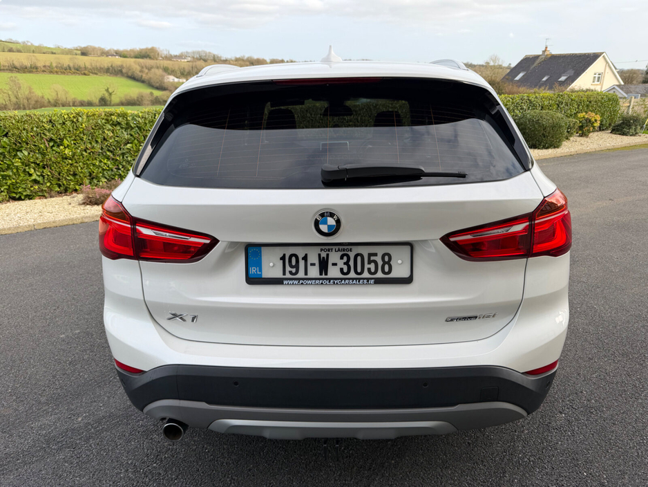 2019 BMW X1 - image 10