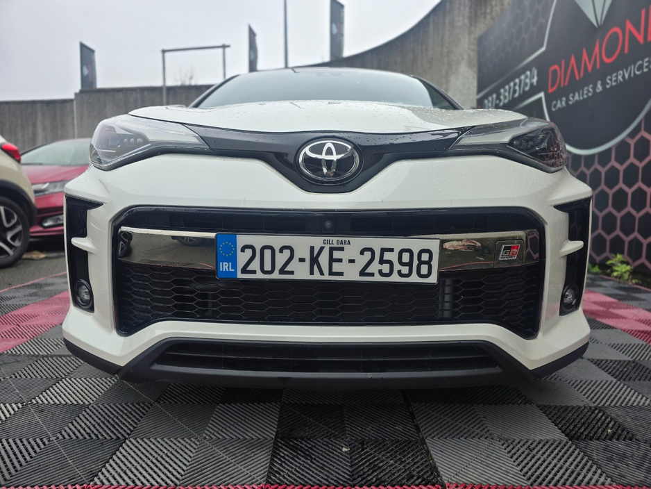 2020 Toyota C-HR - image 14