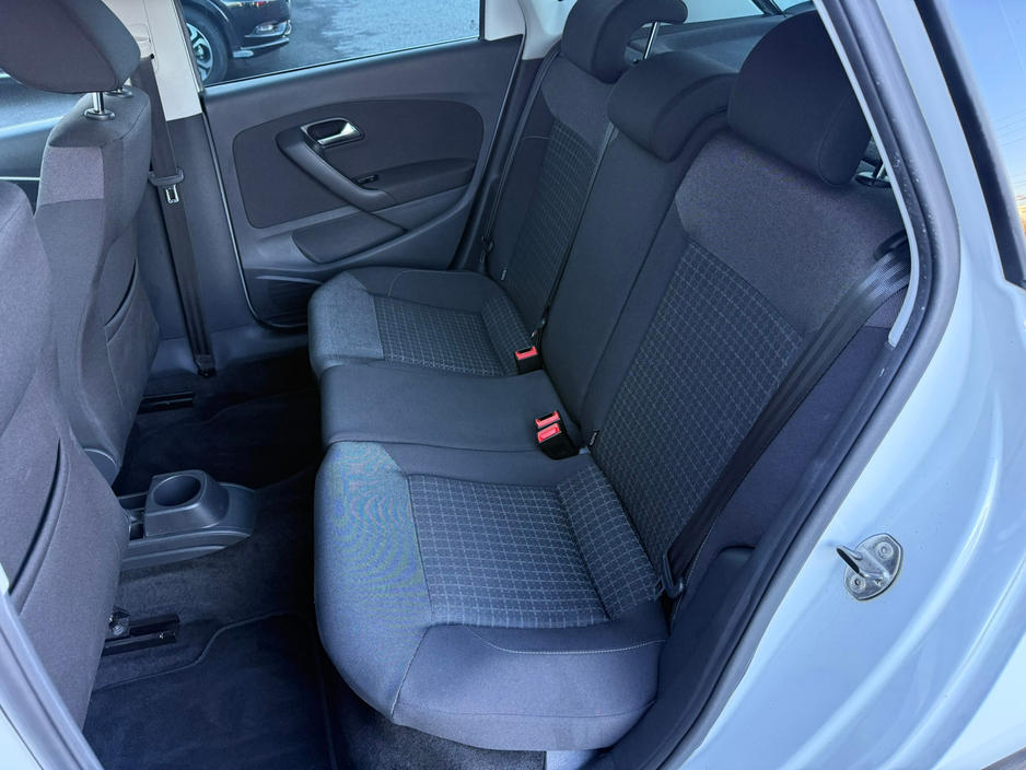 2016 Volkswagen Polo  €12,390