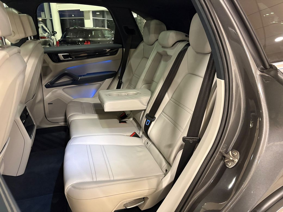 2020 Porsche Cayenne 3.0 V6 E-HYBRID=HUGE SPEC//PAN ROOF//201 D REG=TAILORED FINANCE PACKAGES INCL PCP AVAILABLE=TRADE IN'S WELCOME €59,995