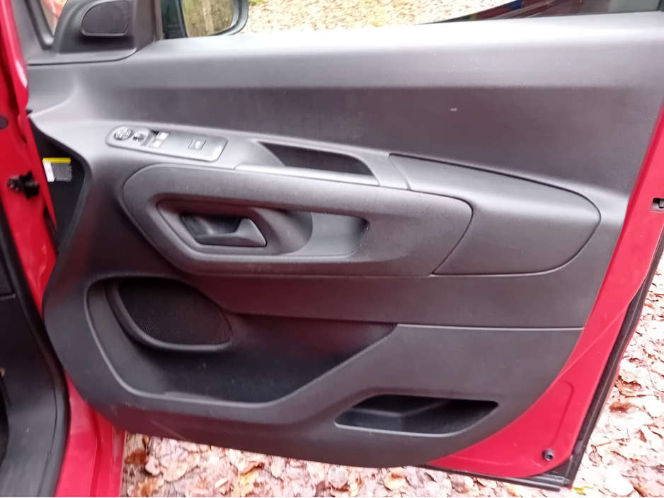 2019 Opel Combo - image 19