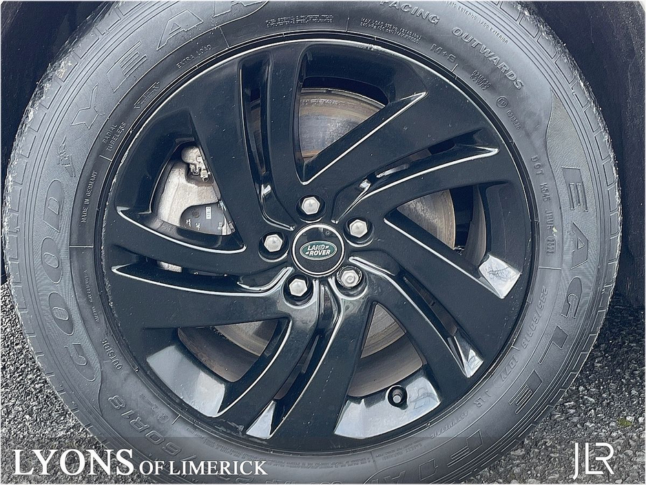 2023 Land Rover Range Rover Evoque 1.5 PHEV AWD R-Dynamic S €43,950