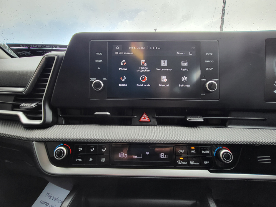 2023 Kia Sportage - image 8