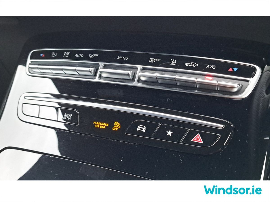 2023 Mercedes-Benz EQC Eqc 400 Amg Line Edition 4Matic 80kWh Electric €39,995