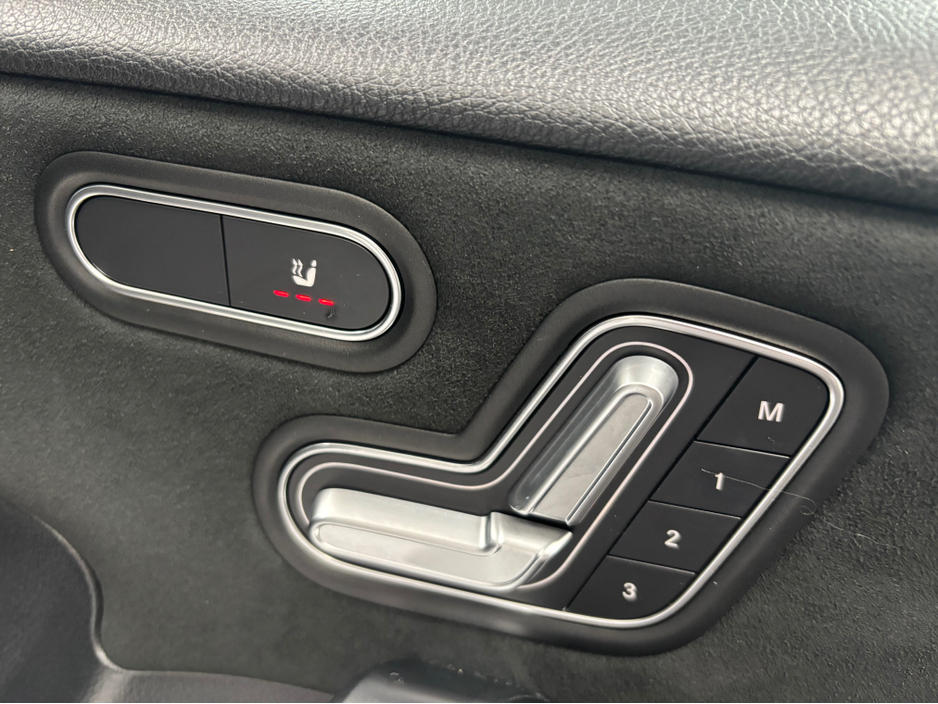 2018 Mercedes-Benz A Class MERCEDES-BENZ A CLASS A180*ELECTRIC MEMORY ADJUSTABLE HEATED SEATS*REVERSE CAM & SENSORS*DRIVE MODES*KEYLESS ENTRY & START*FINANCE AVAILABLE TRADE INS WELCOME* €23,950