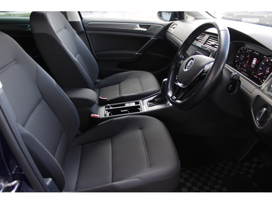 2020 Volkswagen Golf 1.2TSI COMFORTLINE PLUS WITH ONLY 76,000 KMS // AS NEW CONDITION  // BUY WITH CONFIDENC AA AND SIMI APPROVED DEALER 2025 // FINANCE ARRANGED // ALL TRADE INS WELCOME // €22,950