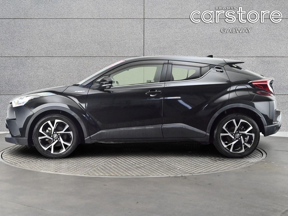 2018 Toyota C-HR - image 5