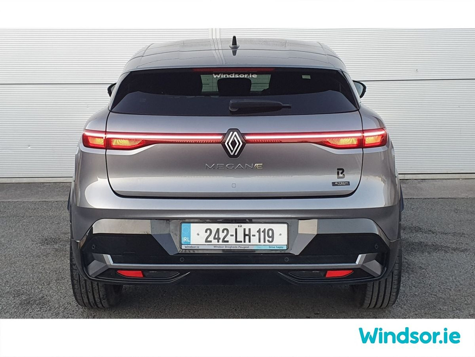 2024 Renault Megane E-Tech EV40 130hp Techno €25,495