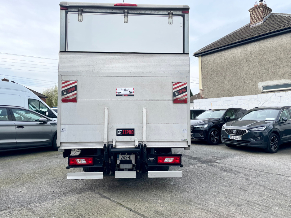 2024 Ford Transit - image 25