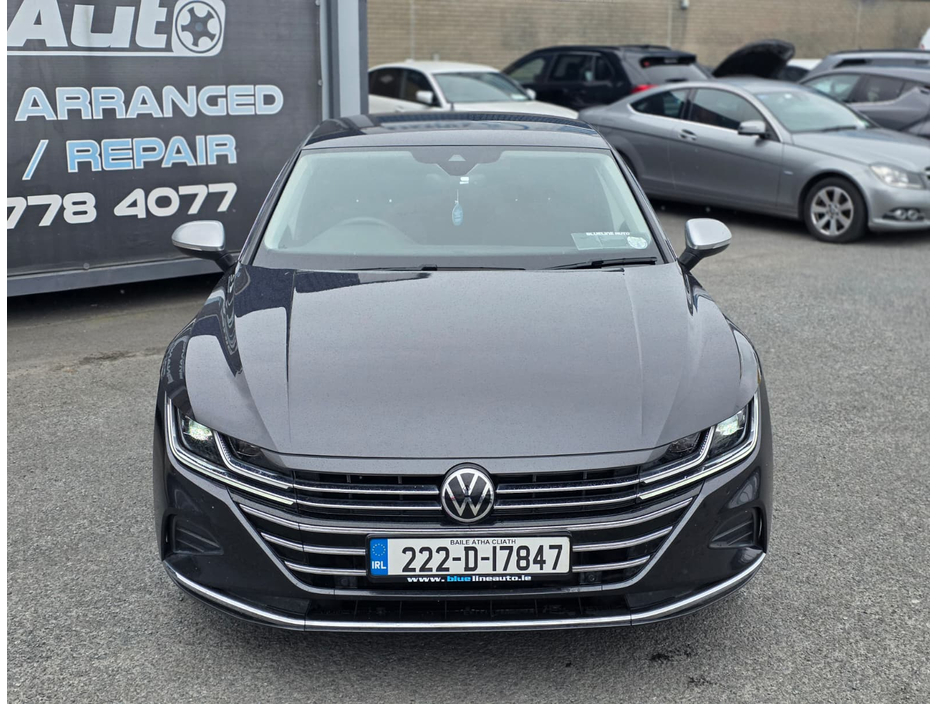 2022 Volkswagen Arteon - image 2
