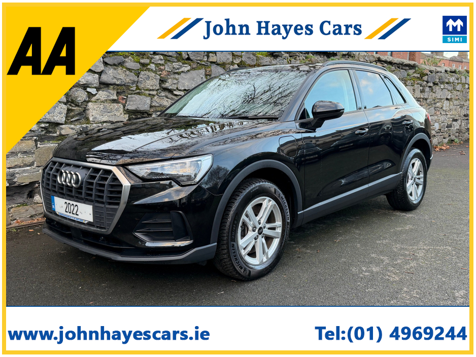 2022 Audi Q3 TECHNIK 45 TFSI E HYBRID//REVERSE CAMERA//IMMACULATE CONDITION//FINANCE PACKAGES//SIMI AND AA DEALER €34,900