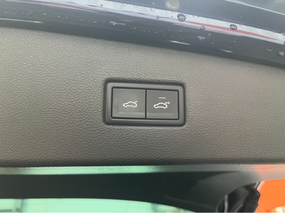 2019 Volkswagen Tiguan €25950 2019 VOLKSWAGEN TIGUAN TDI 4MOTION HIGH LINE 2.0 AUTOMATIC / CRUISE CONTROL / 360° PARKING CAMERA / ELECTRIC MEMORY HEATED REAR & FRONT SEATS €25,950