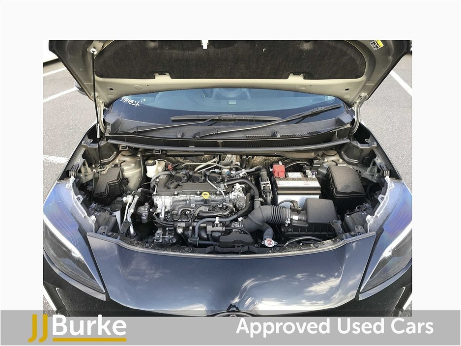 2024 Toyota Yaris - image 18