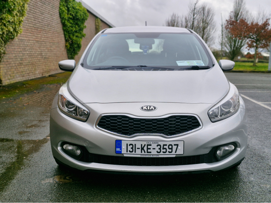 2013 Kia Ceed - image 5
