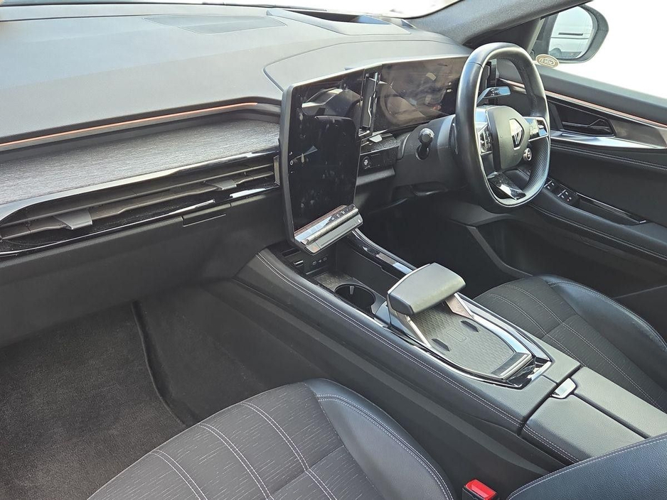 2023 Renault Austral - image 5