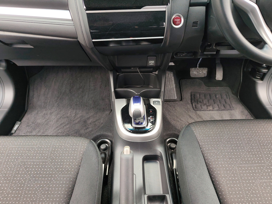 2017 Honda Fit - image 11