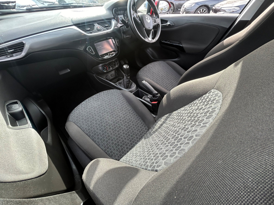 2015 Vauxhall Corsa - image 2