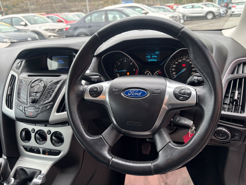 2013 Ford Focus - image 6